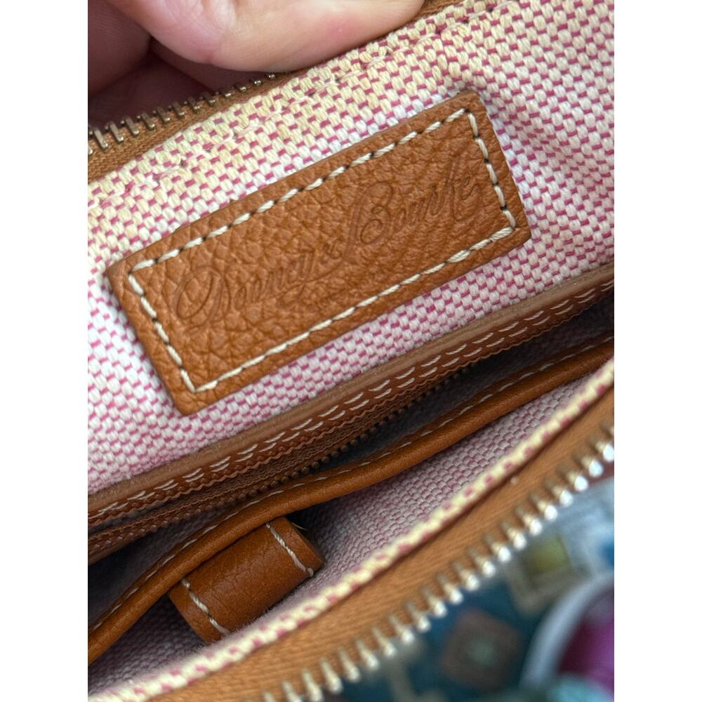 DOONEY & BOURKE Dillen pebble grain leather medium 2 zipper pocket purse in sand - Picture 9 of 13